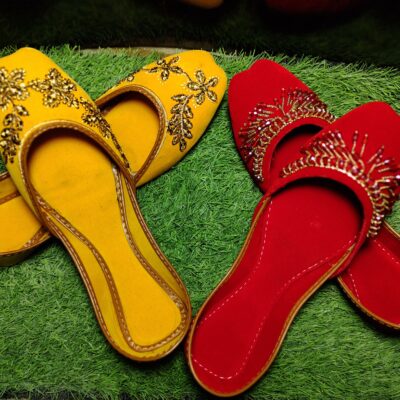 Traditional Handcrafted Khussa – A Fusion of Culture and Elegance