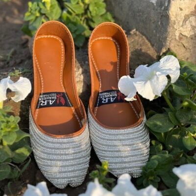 Elegant Pearl Encrusted Khussa